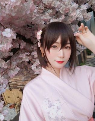 瓜棚与岳乱Lun第18部_720电影完整版在线观看