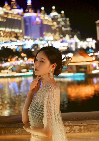 公交艳妇1_国产剧在线观看完整版