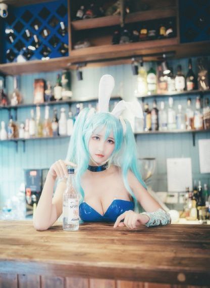 欧美一区二区成人无码色情亢奋_HD手机免费观看完整