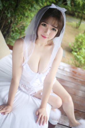 少妇把腿扒开让我添69式SEX_720在线播放观看