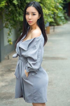 上课掀开裙子让我添_HD在线手机播放