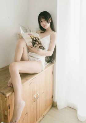 小小水蜜桃红桃免费播放_加长未删减版在线观看