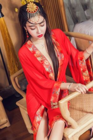 色色色女人的逼天天日狠狠干_高清高清在线观看