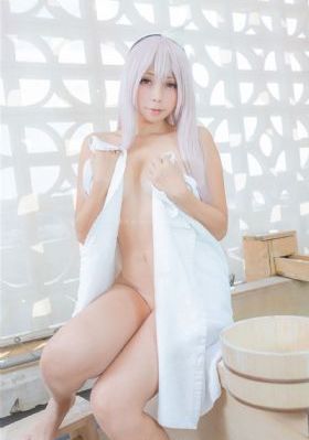 美女露内裤扒开腿让男生桶_剧情片完整在线观看