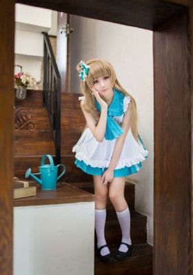 牛仔裤美女av_1080手机免费观看完整